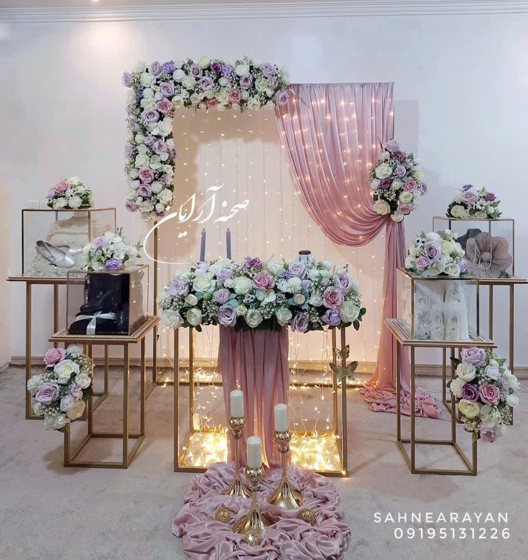 50 مدل گل آرایی بله برون در خانه و تالار با مطرح های تازه و شیک 106 مدل گل آرایی بله برون (1)