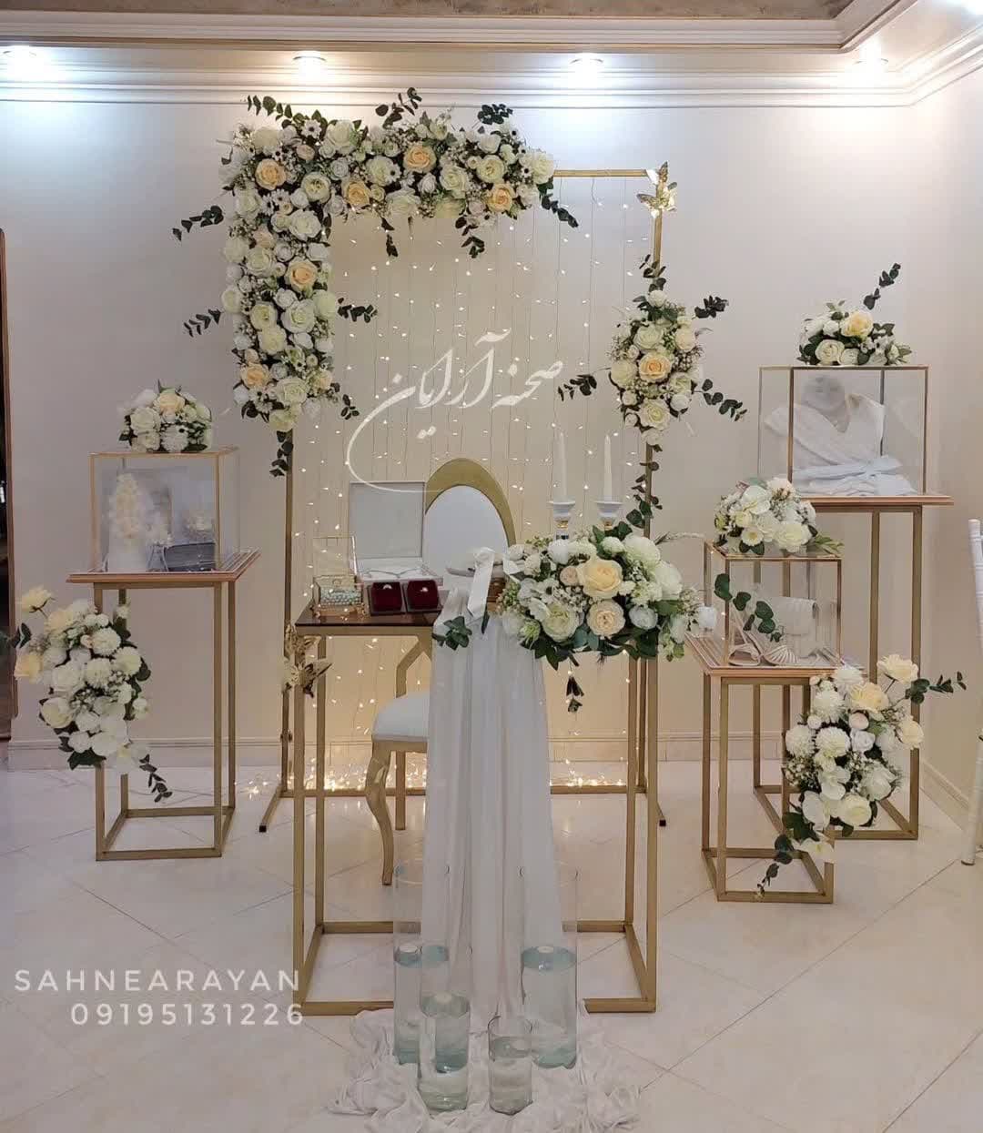 50 مدل گل آرایی بله برون در خانه و تالار با مطرح های تازه و شیک 118 مدل گل آرایی بله برون (13)