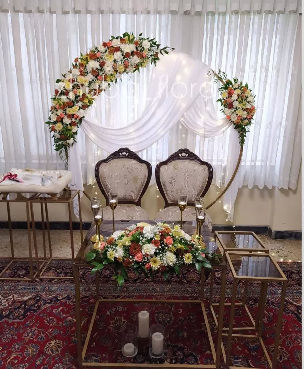 50 مدل گل آرایی بله برون در خانه و تالار با مطرح های تازه و شیک 124 مدل گل آرایی بله برون (19)