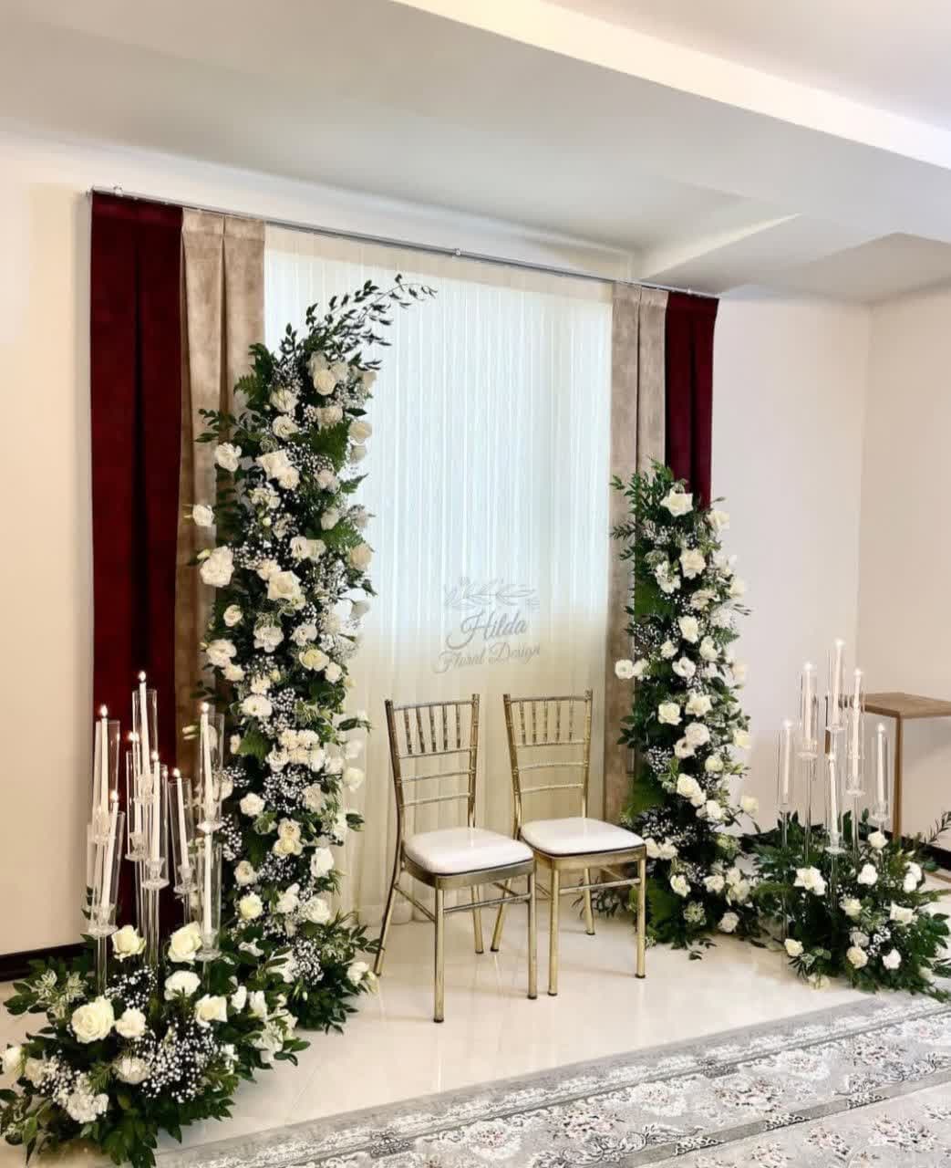 50 مدل گل آرایی بله برون در خانه و تالار با مطرح های تازه و شیک 150 مدل گل آرایی بله برون (45)