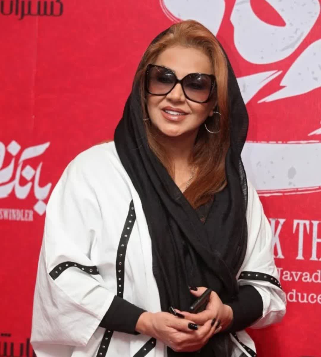 Nasrin Moghanloo (7)