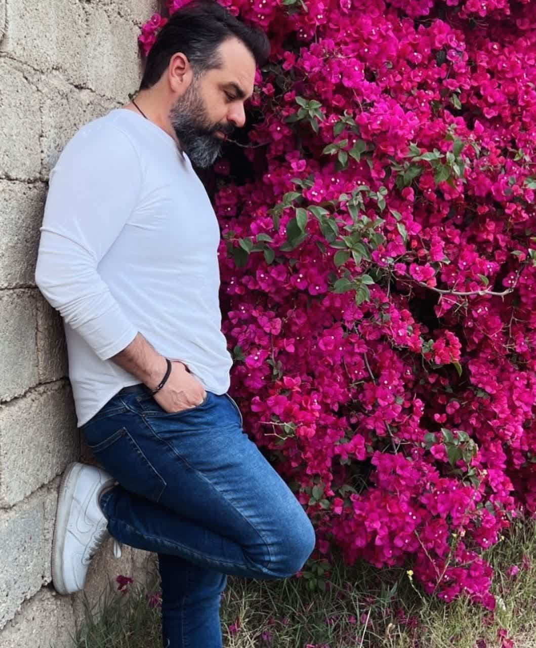 بیوگرافی شهرام قائدی و همسرش 43 Shahram Ghaedi (8)