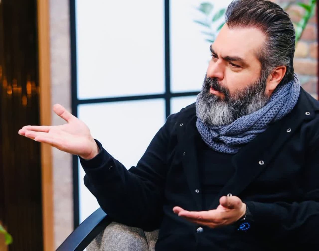 بیوگرافی شهرام قائدی و همسرش 47 Shahram Ghaedi (12)