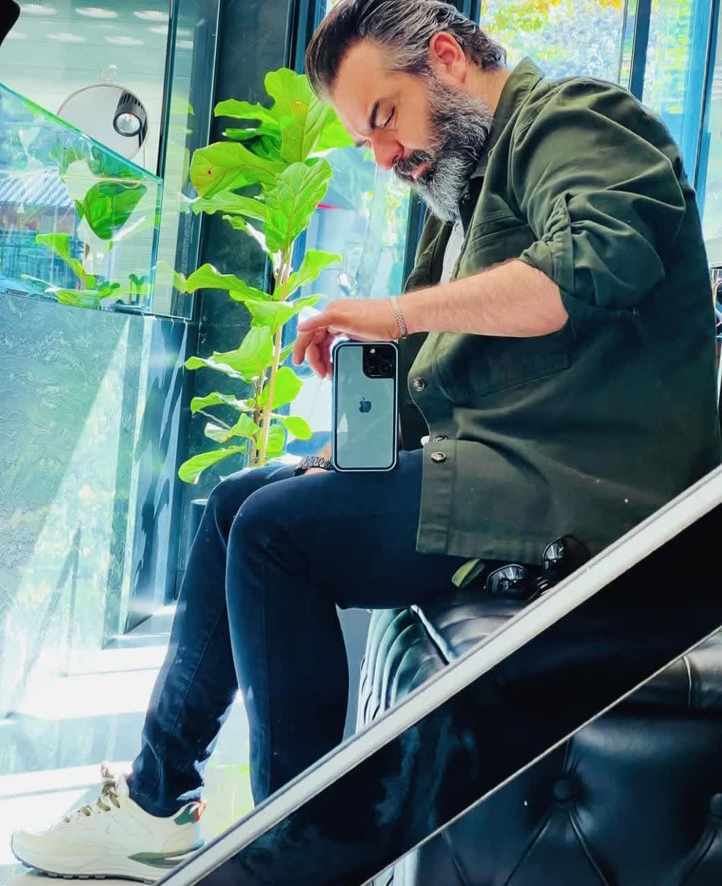 بیوگرافی شهرام قائدی و همسرش 46 Shahram Ghaedi (11)