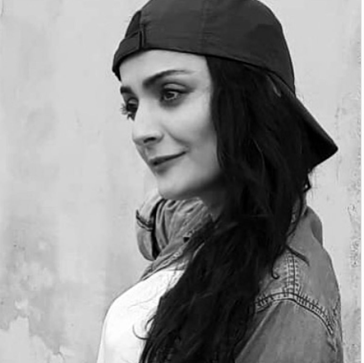 السا فیروز آذر