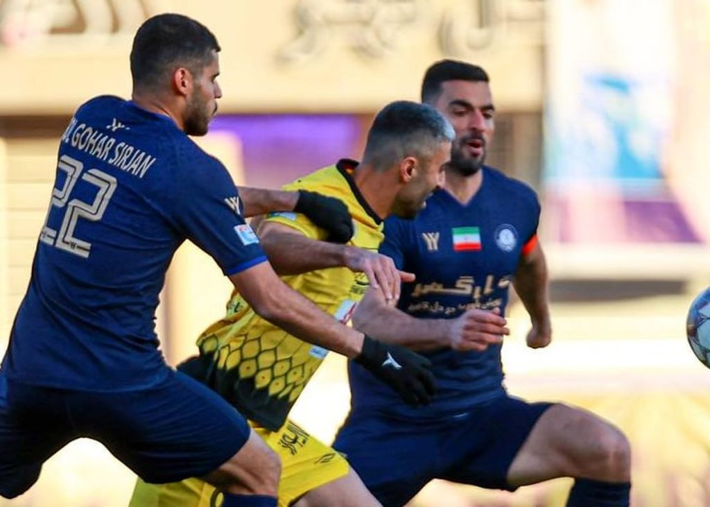 سپاهان تعارف تراکتور برای صدرنشینی را بعد زد