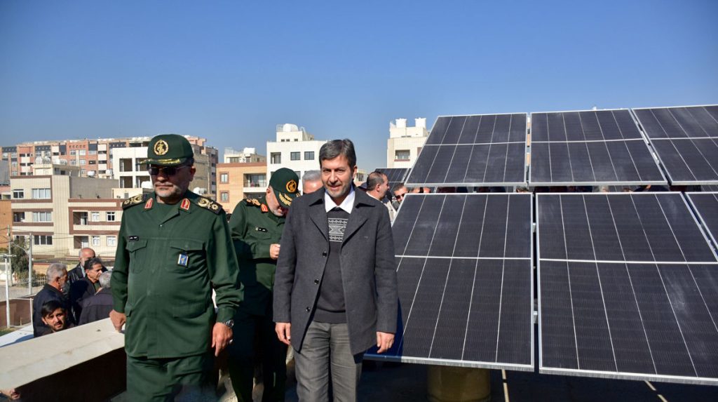 همایش جهاد روشنایی و افتتاح نیروگاه خورشیدی تجمیعی ۲۰۰ کیلوواتی در مجتمع آموزشی مهر آفرین کودکان اوتیسم اصفهان