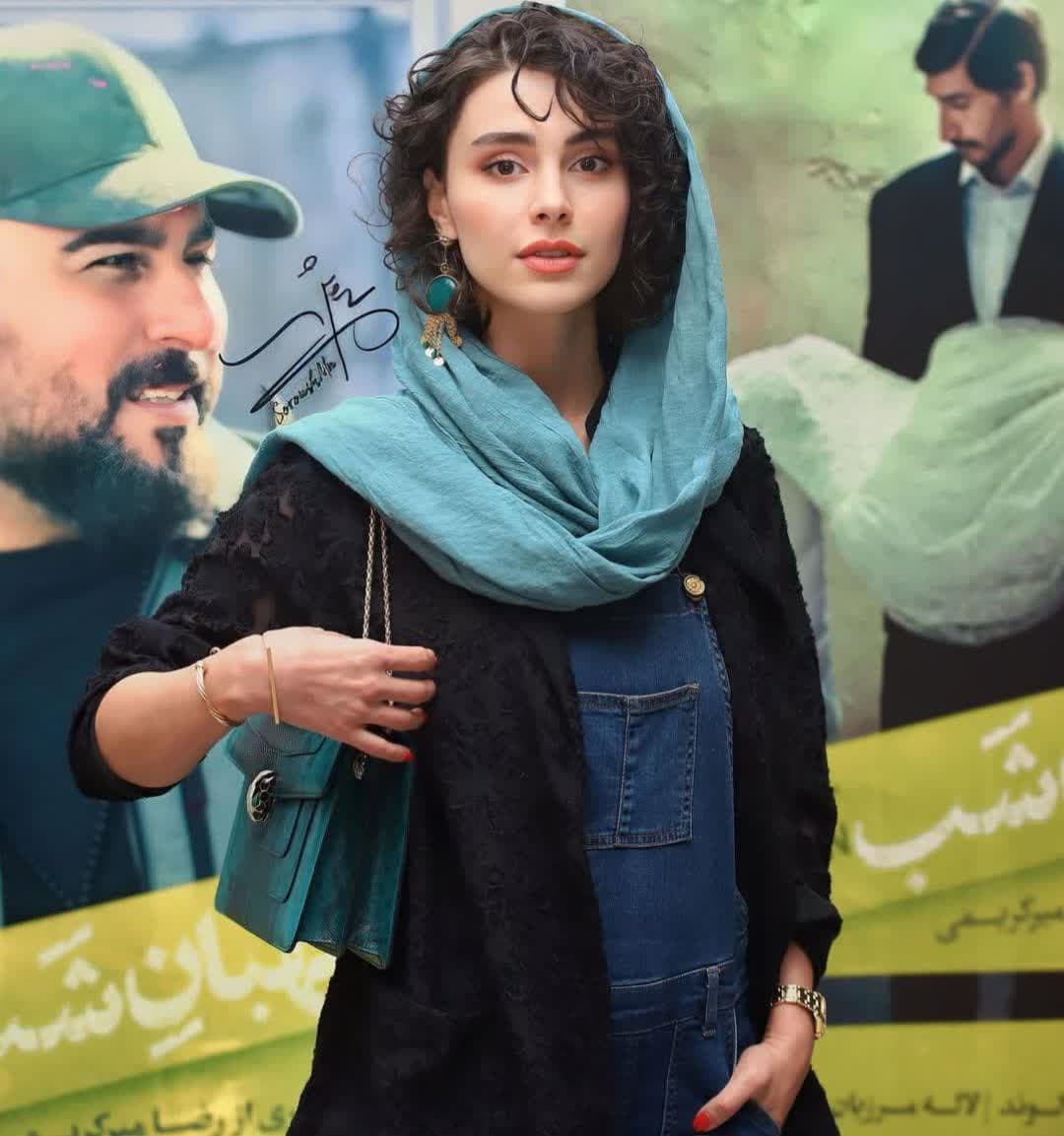 مشخصات لاله مرزبان 7 Laleh Marzban (18)