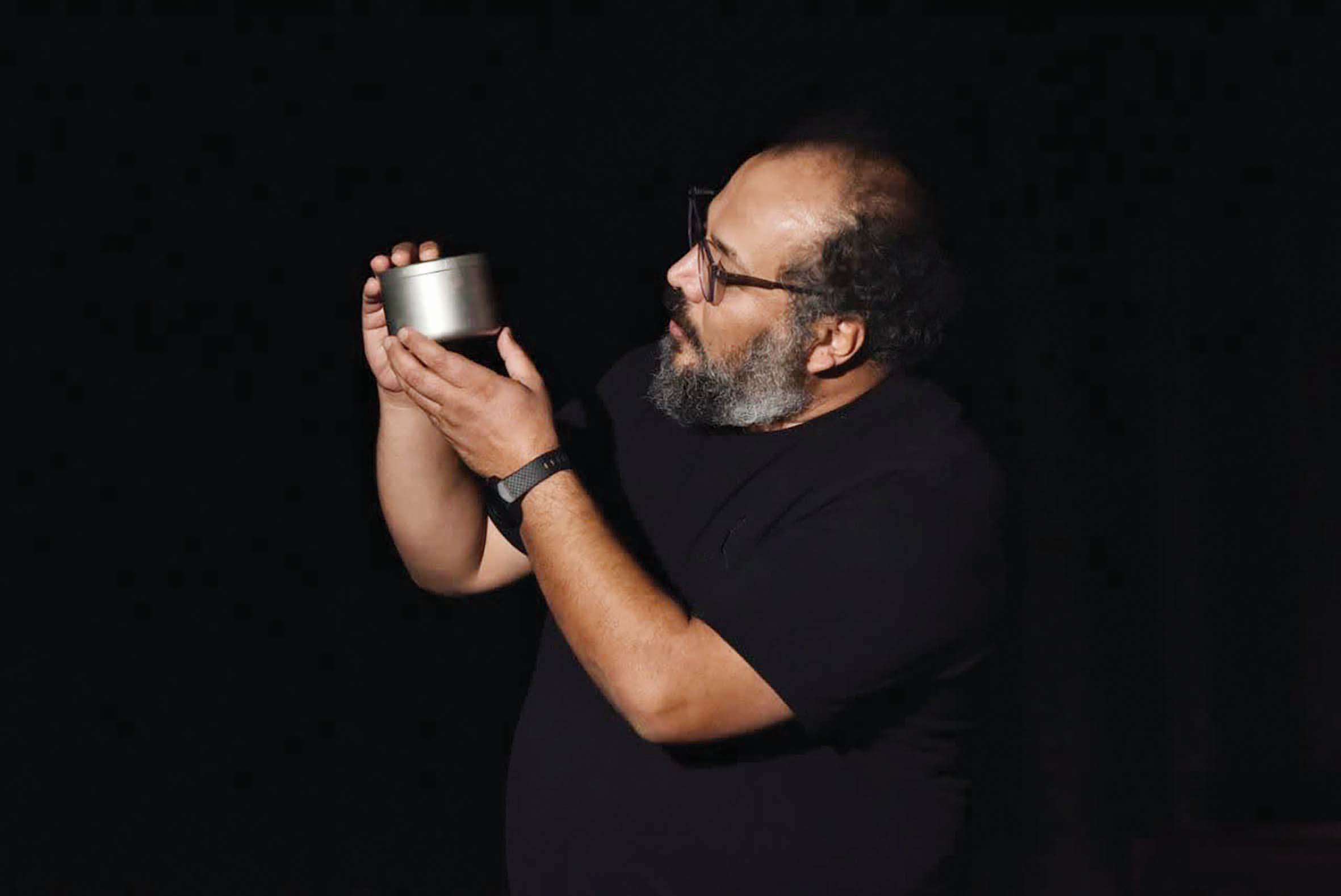 همه ما غریبان فرهاد هستیم 6 سندورم بی قرار