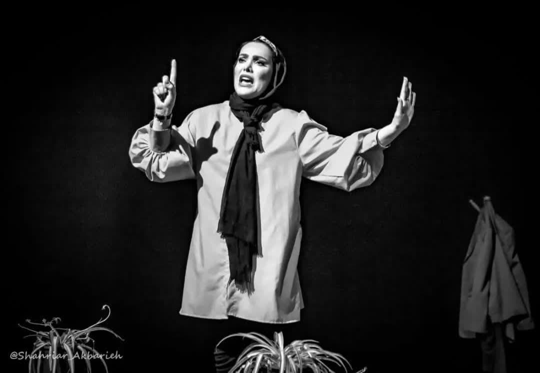 بیوگرافی مهسا ایرانیان مجری 35 Mahsa Iranian (6)