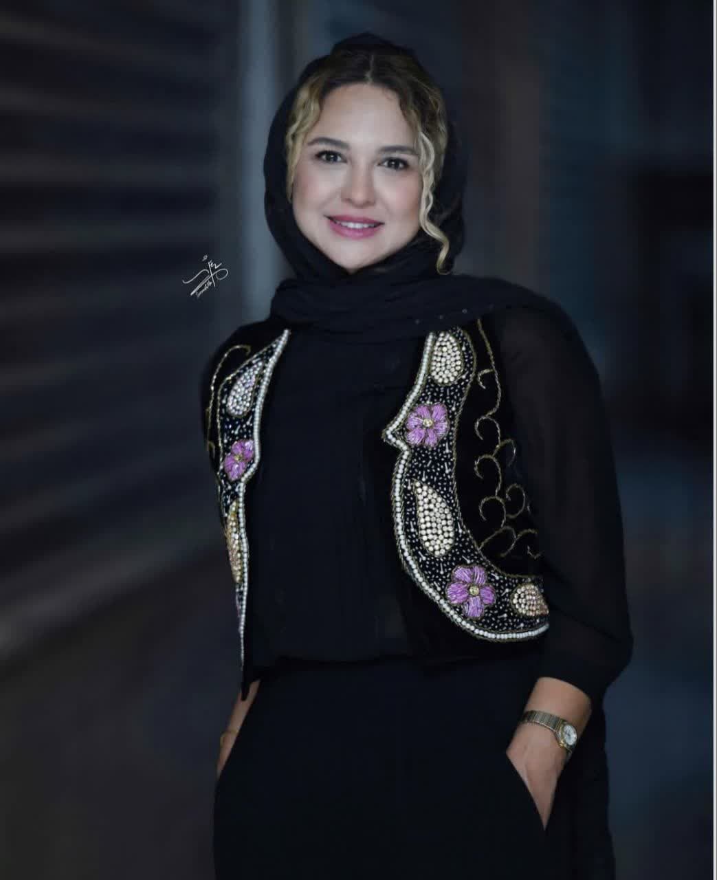 Niloufar Houshmand (13)