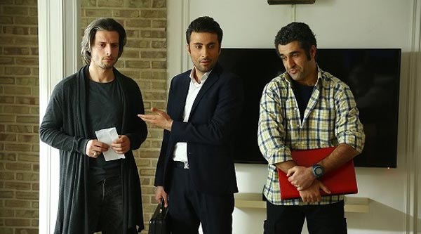 پیام اینالویی در دیوار به دیوار