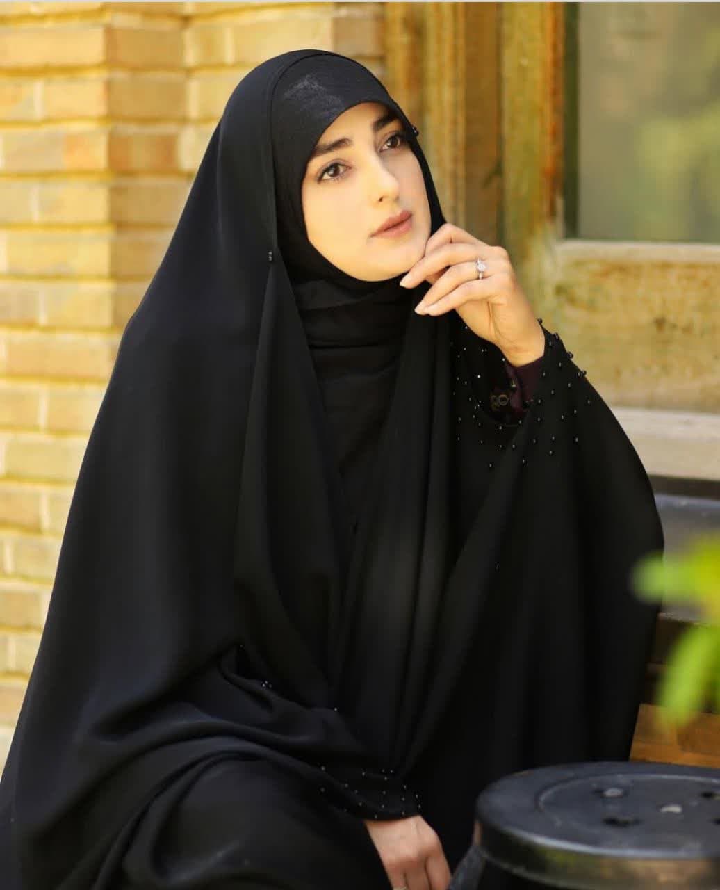 بیوگرافی ستاره سادات قطبی و همسرش 9 Setareh Sadat Ghotbi (8)