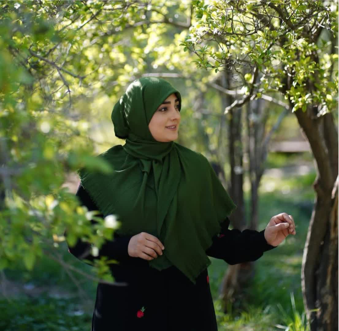 بیوگرافی ستاره سادات قطبی و همسرش 14 Setareh Sadat Ghotbi (13)