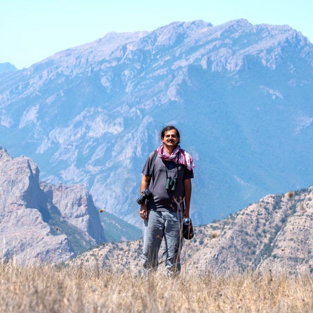 ایمان ابراهیمی برنده جایزه «قهرمان جوان تالاب‌های جهان» شد