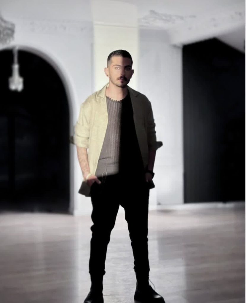 بیوگرافی ارسلان قاسمی