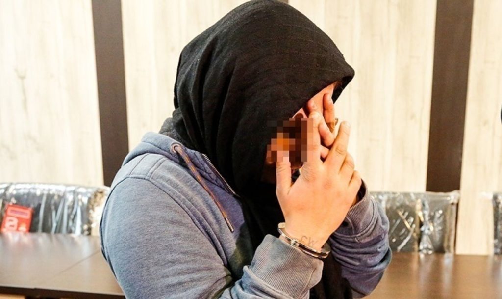 دستگیری کلاهبردار زن در درچه