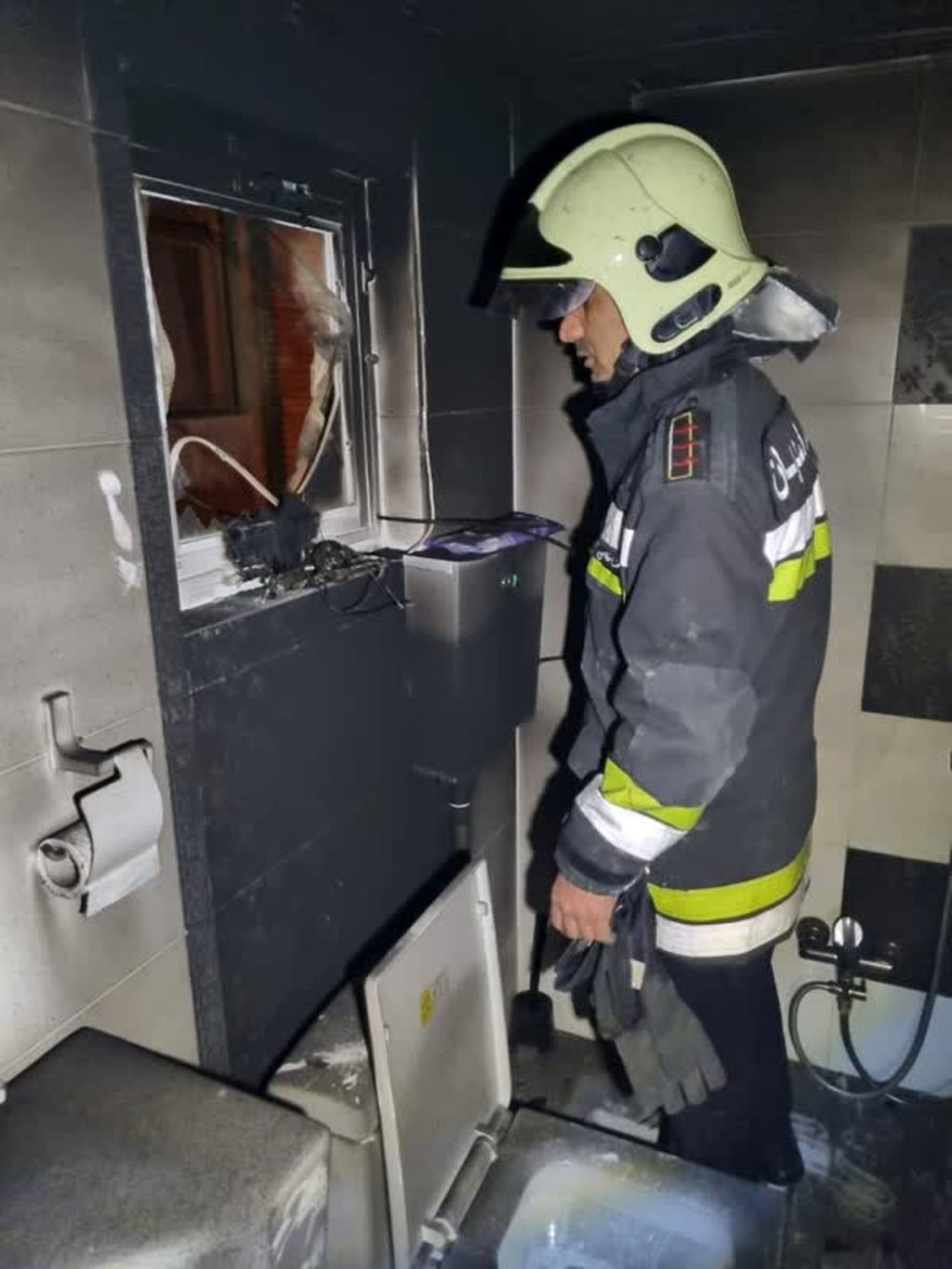 وقوع آتش سوزی در منزلی واقع در کاخ سعادت آباد