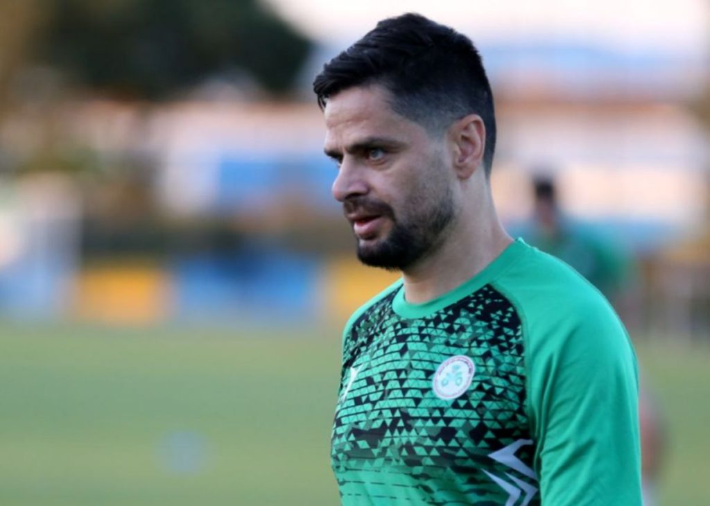 کامیابی نیا دیگر ذوبی آهنی نیست