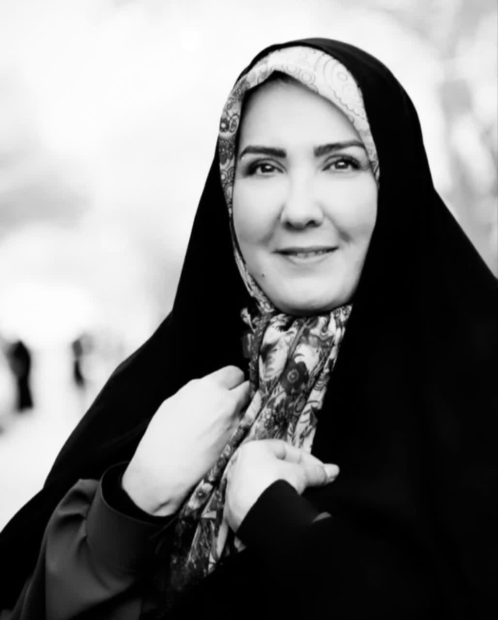 بیوگرافی پریسا مقتدی بازیگر 33 Parisa Moqtada (8)