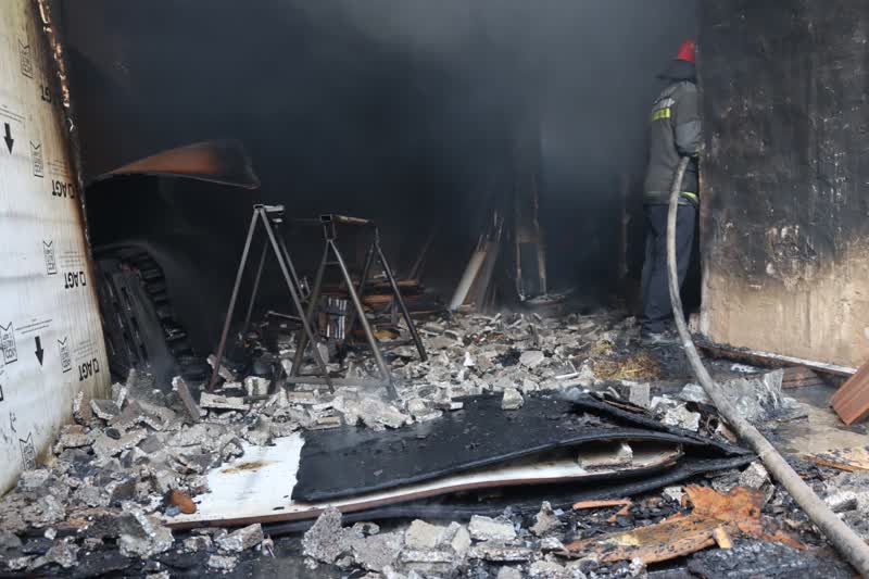 حریق در انبار کارگاه MDF 10 bb54027a-b168-4b2c-b5b6-a89bef478ed7