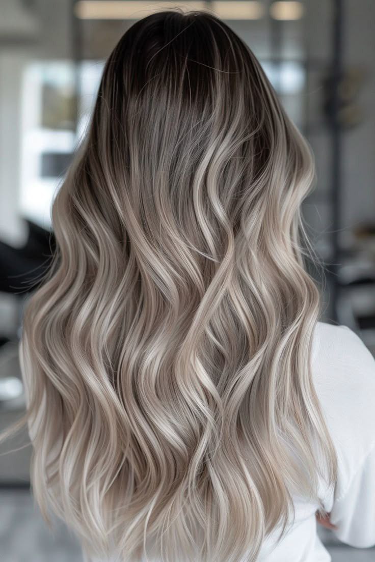 پرطرفدارترین رنگ مو یخی ۱۴۰۴ بین ترکیب رنگ موهای عید امسال 128 مدل رنگ مو (22)