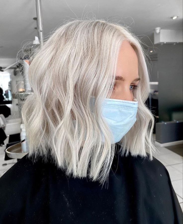 پرطرفدارترین رنگ مو یخی ۱۴۰۴ بین ترکیب رنگ موهای عید امسال 141 مدل رنگ مو (35)