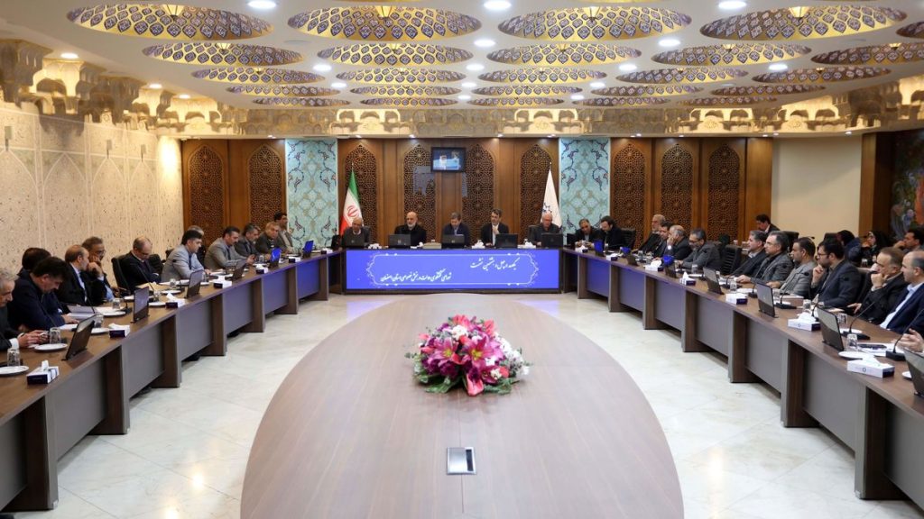 اشتغال سربازان و زندانیان با جدیت جستوجو می‌شود/ تعطیلی پنجشنبه‌ها برای سرزمین خسارت‌آفرین است