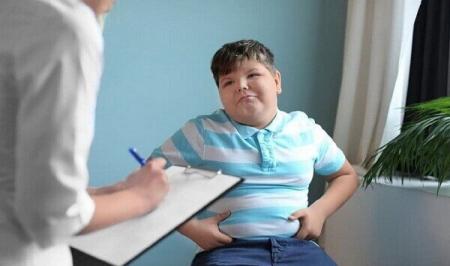 بهترین روش برخورد با کودکانی که اضافه وزن دارند_اصفهانیا