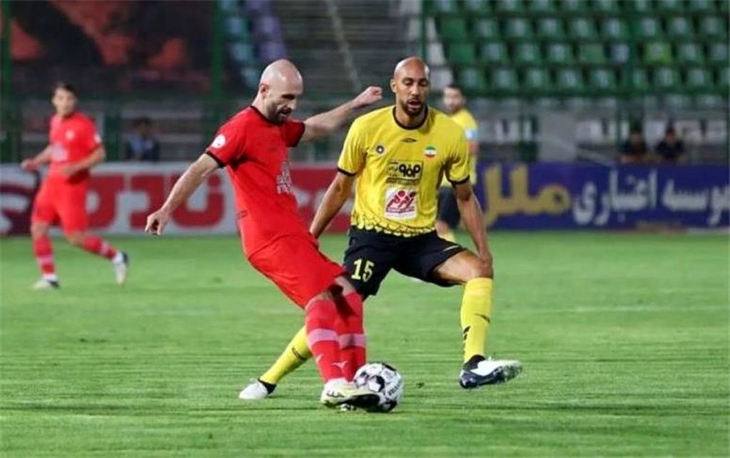 تحول فاز سپاهان از هجوم به دفاع