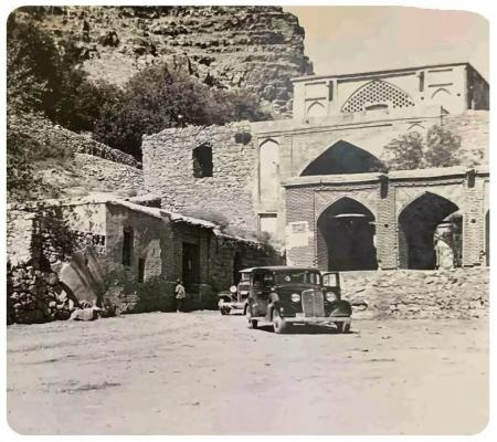 عکس زیرخاکی از دروازه قرآن در سال ۱۳۱۳ خورشیدی_اصفهانیا