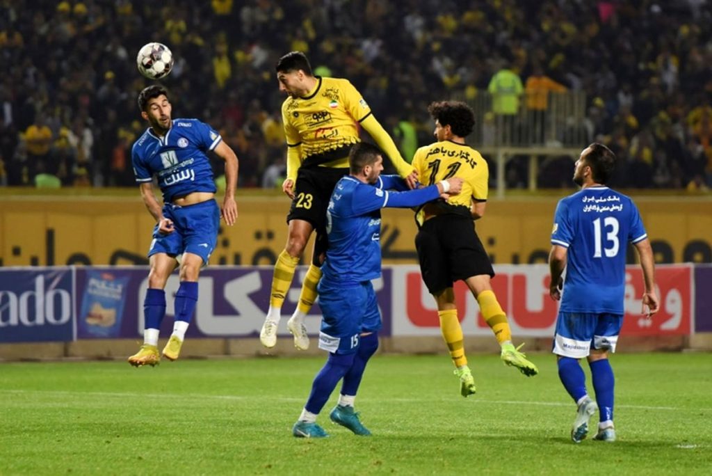 محمد محبی مجدد برای سپاهان جادو می‌کند