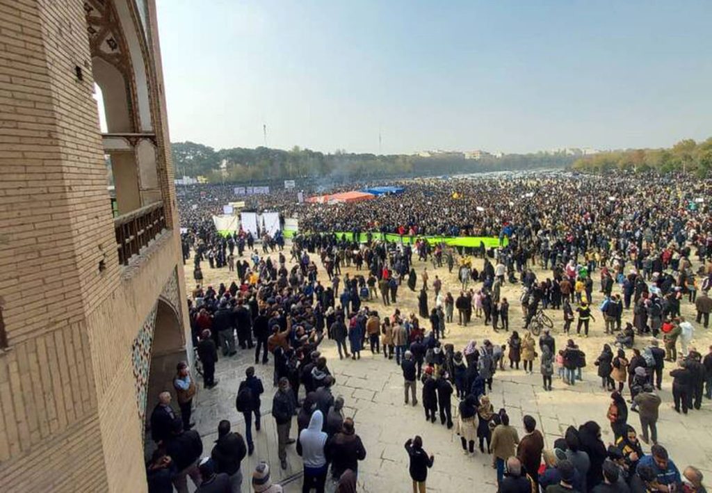 وعده یا عمل، وزیر نیرو در آزمون اصفهان
