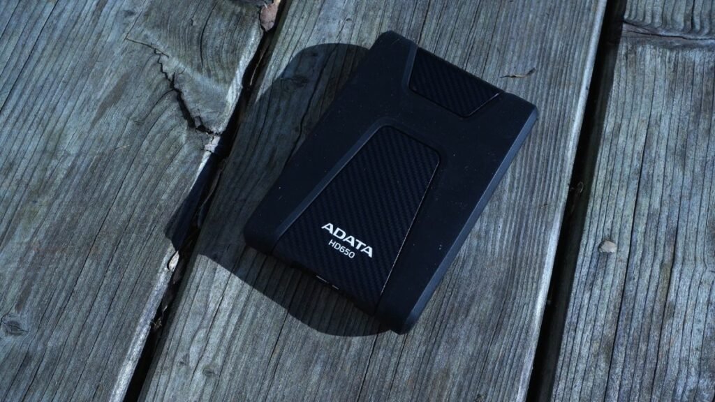 راهنمای خرید بهترین هارد اکسترنال بازار ایران؛ ۹ مدل پرطرفدار 23 1743732309 460 راهنمای خرید بهترین هارد اکسترنال بازار ایران؛ ۹ مدل پرطرفدار