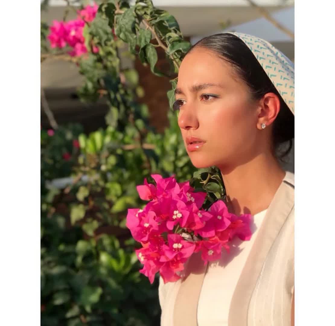 بیوگرافی دنیز دانش صمدی و همسرش 61 Deniz Danesh Samadi (2)