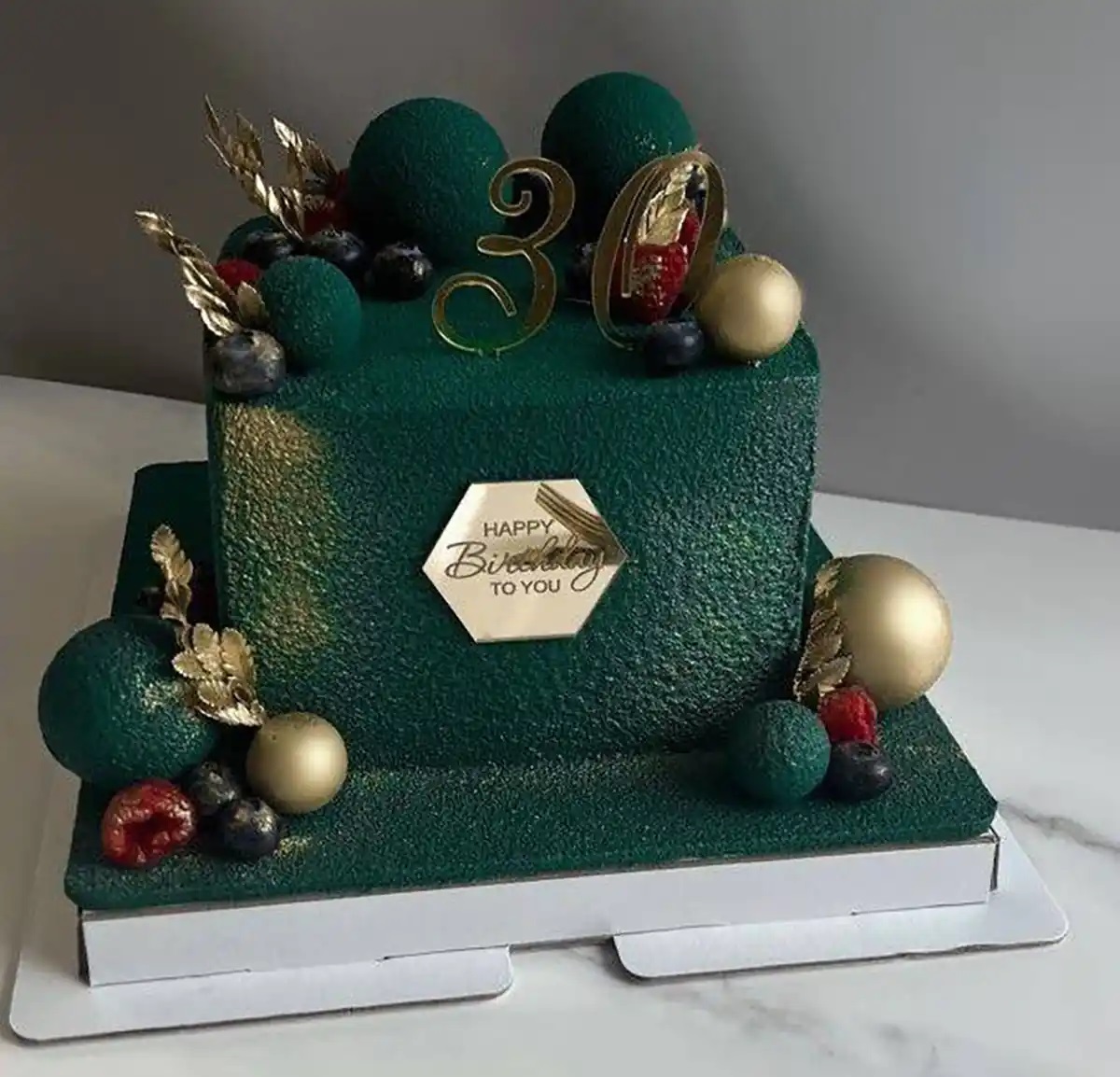 Birthday cake model (23)