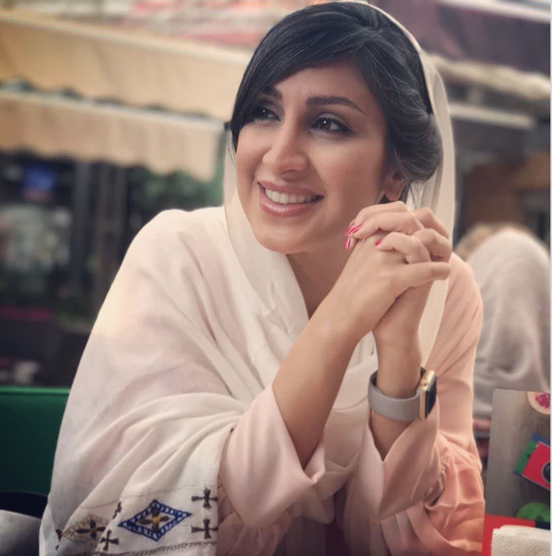 عکس ها و بیوگرافی بیتا معیریان بازیگر سریال استخوان سوز 18 Bita Moeirian (2)