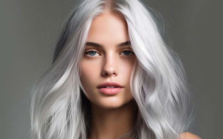 رنگ مو صدفی – نقره‌ ای