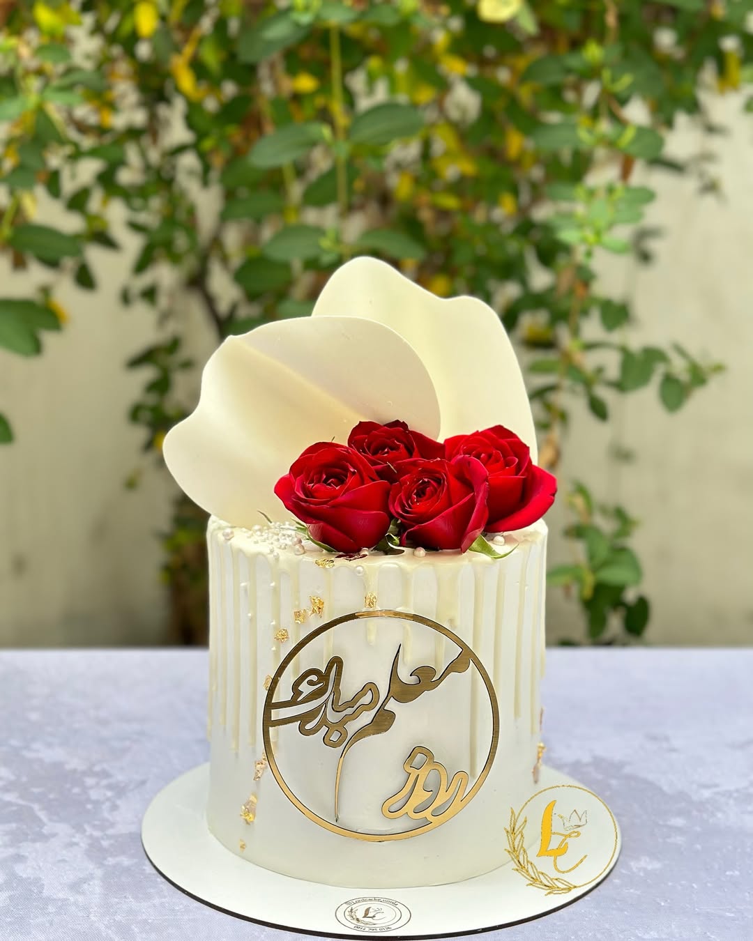 Teacher_s Day cake model (31)