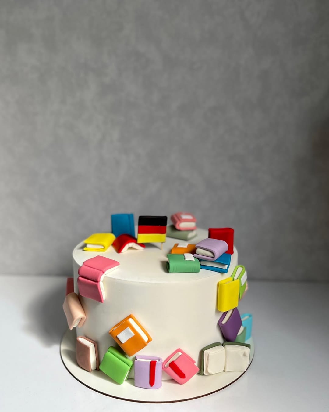 Teacher_s Day cake model (44)