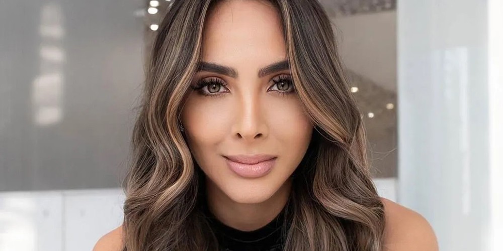 olive-color-with-golden-highlights-on-long-hair