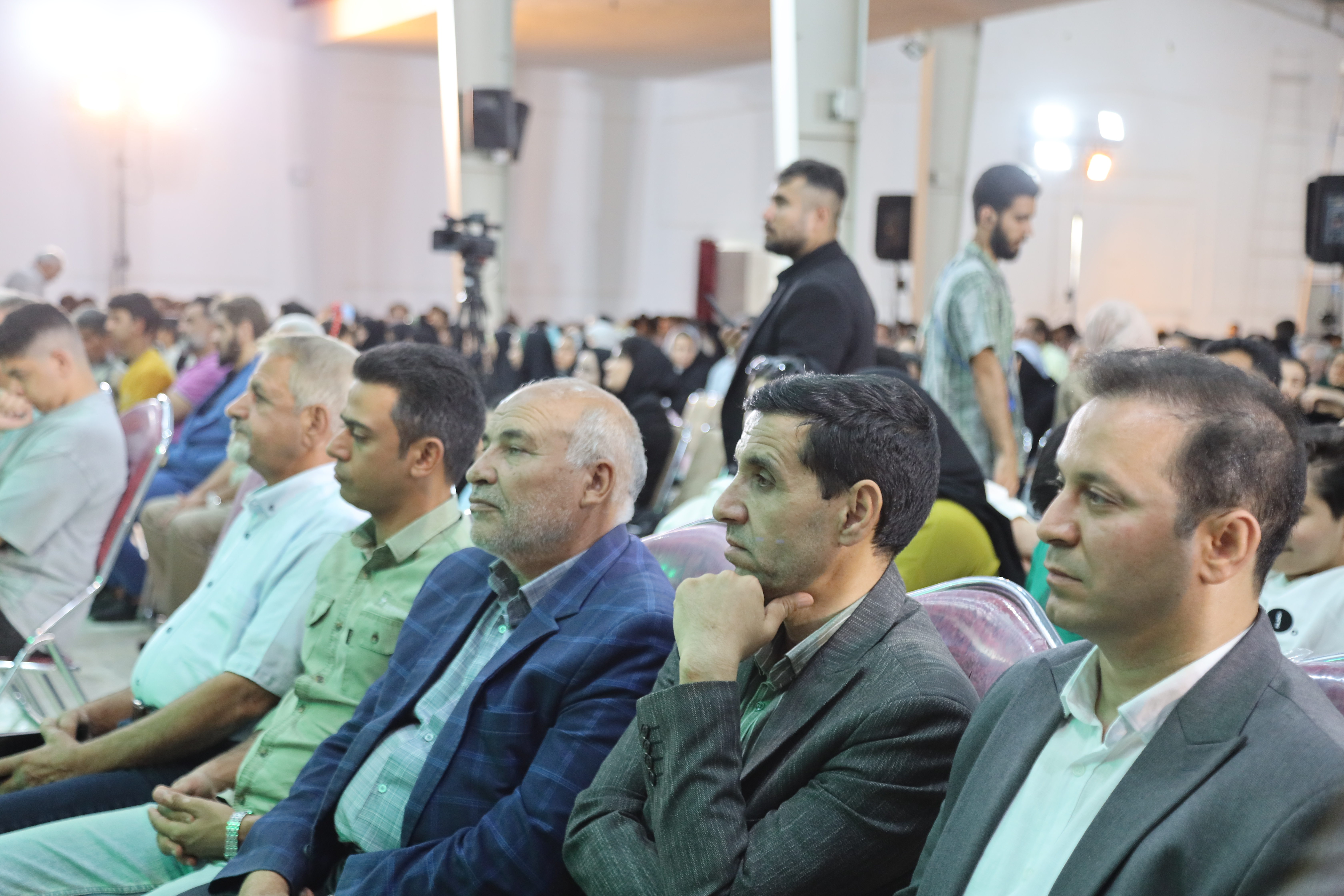 جشن کارگر با سپاس از 2200 نفر خانواده قارچ یکتا 16 AO0A5024