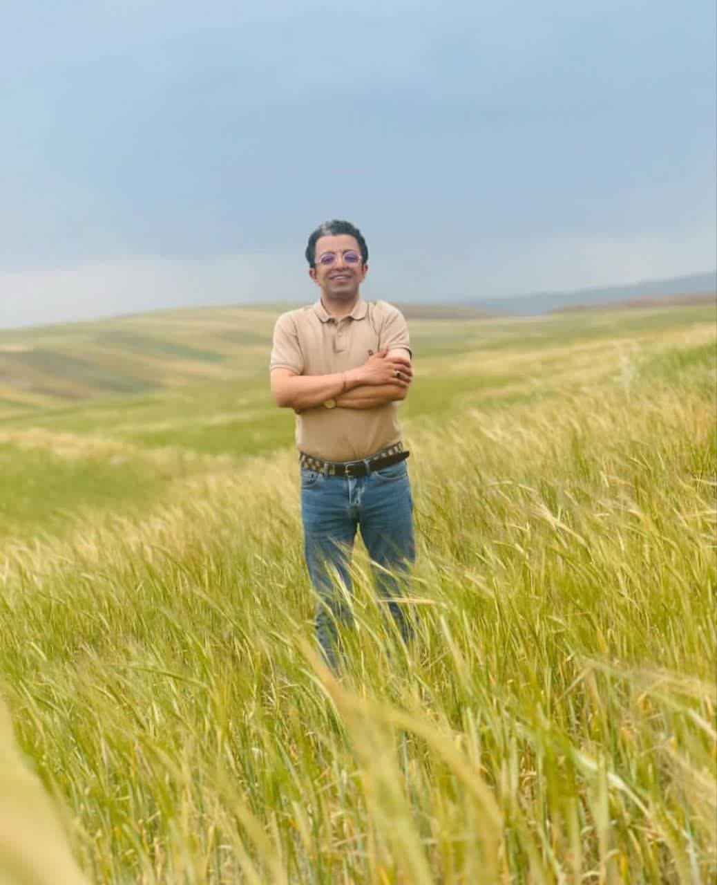 فرزین محدث، از شاعر زباله ها تا کنکل: بیوگرافی و پیروزیها 34 Farzin Mohaddes (1)