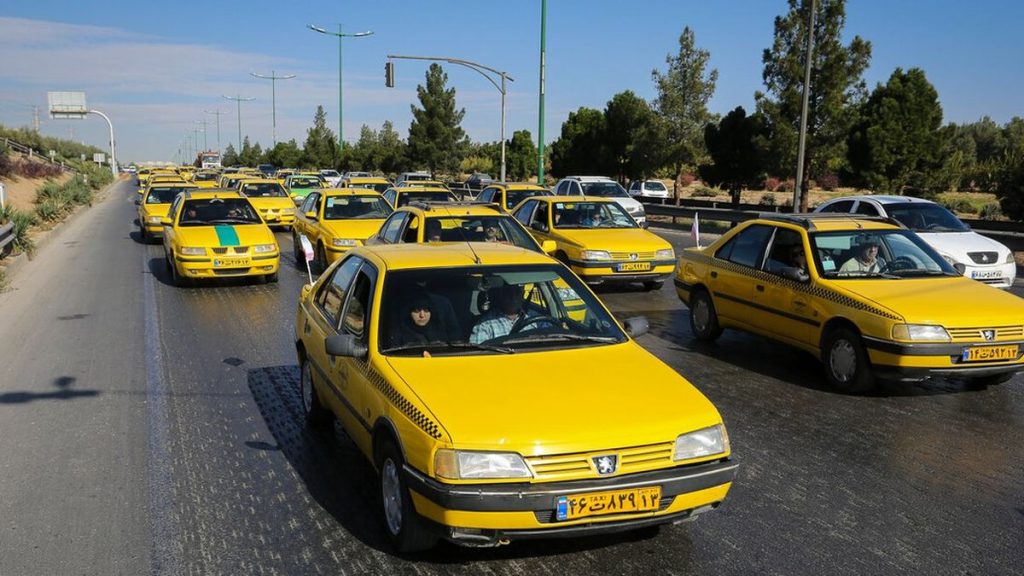 تاکسی‌داران اصفهانی رالی خانوادگی برگزار می‌کنند