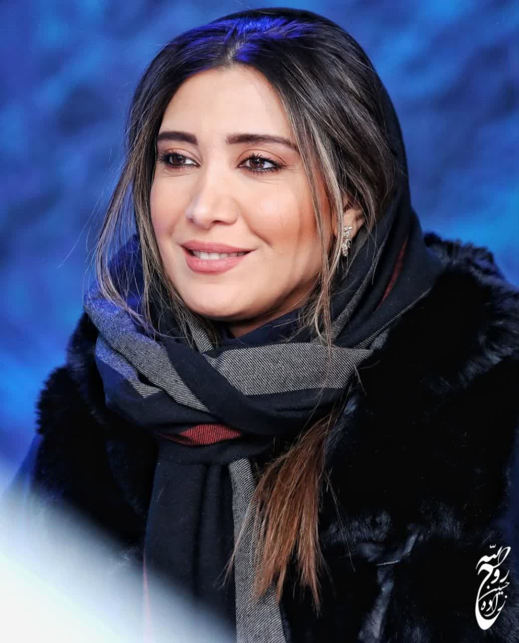 نیکی مظفری (13)