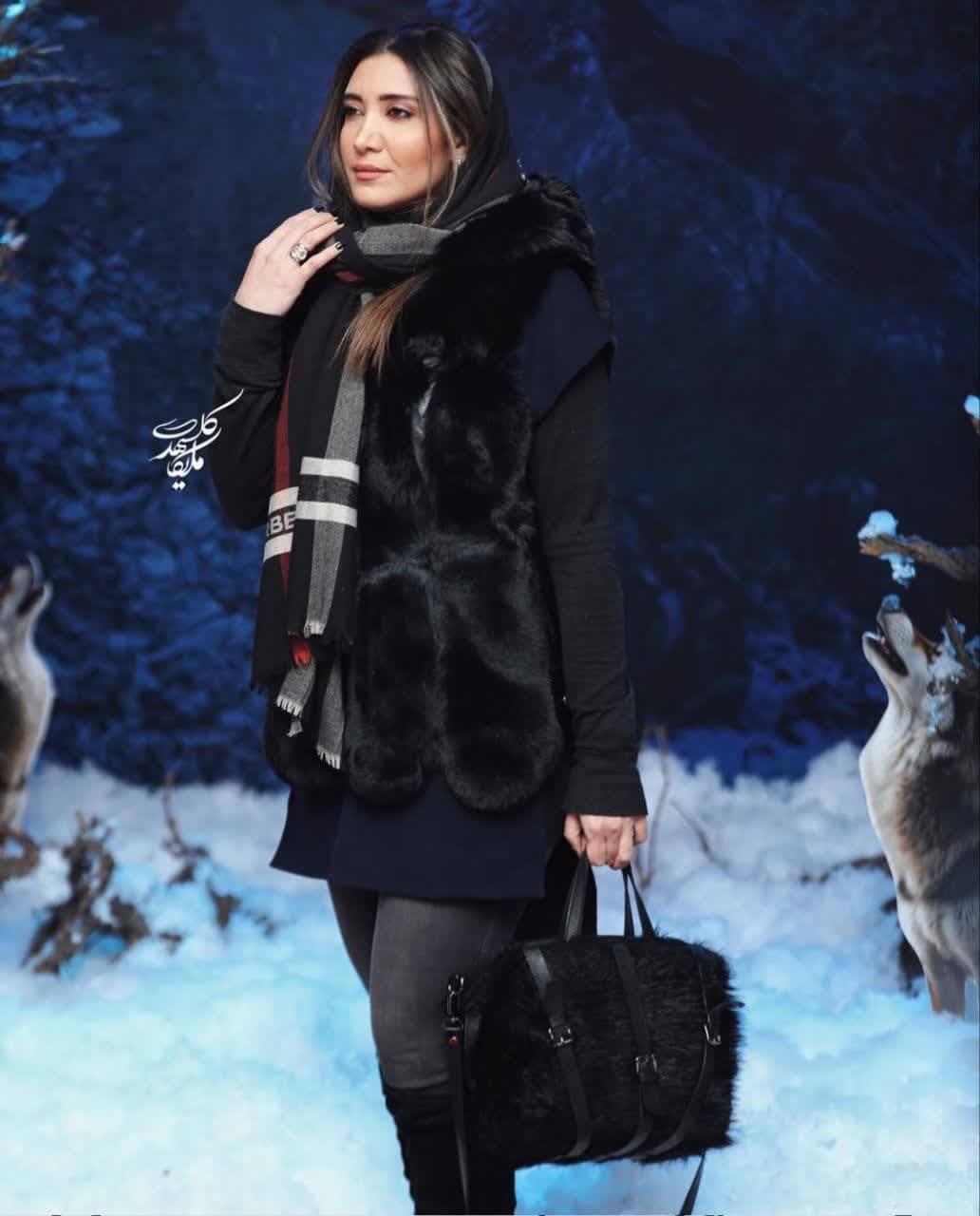 نیکی مظفری (12)