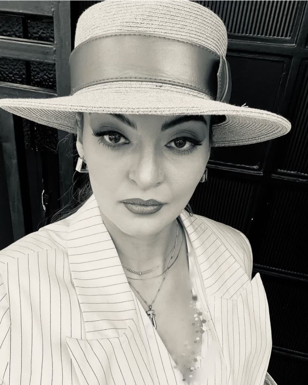 نیلوفر پارسا (16)