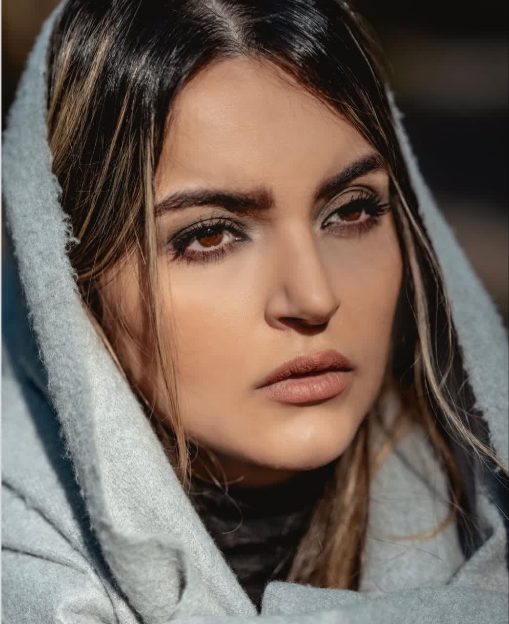 نیلوفر پارسا (13)