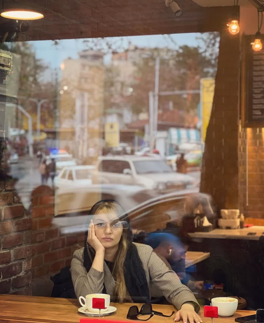 نیلوفر پارسا (14)