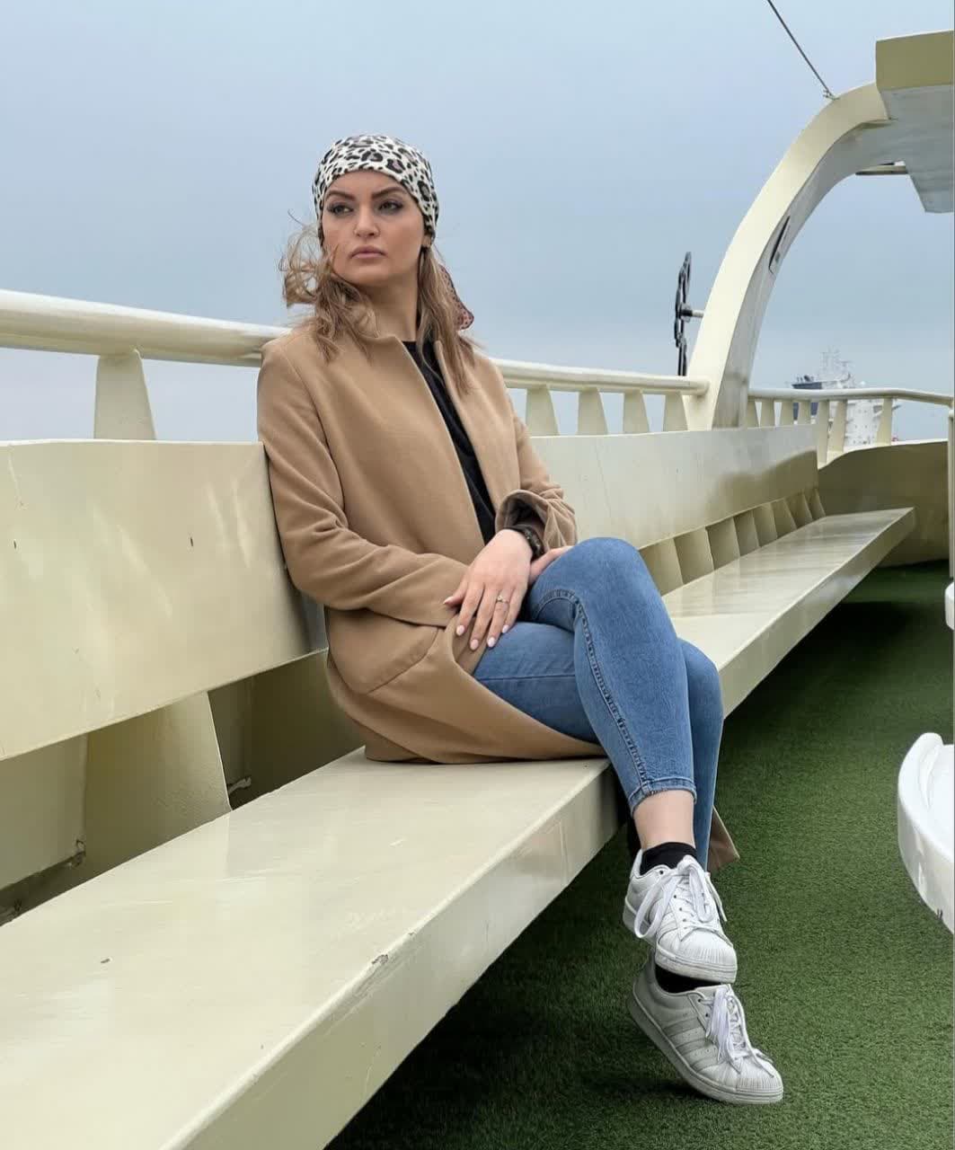 نیلوفر پارسا (2)